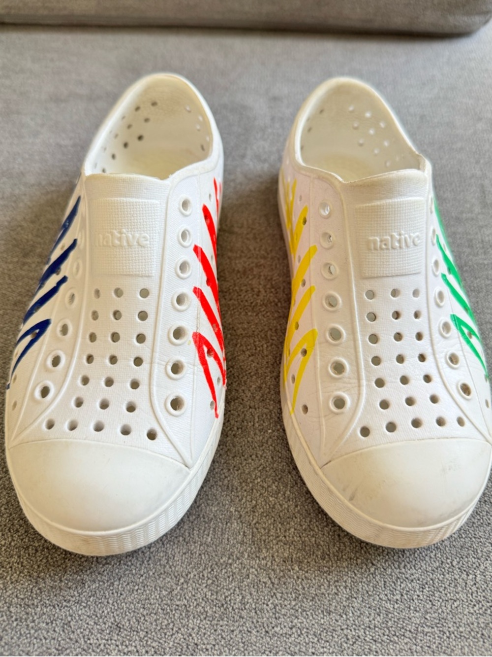 Kids Native x Crayola Jefferson shoes size 12